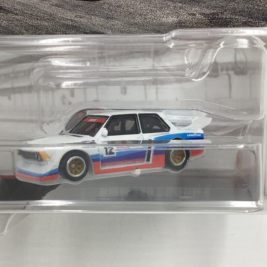 Hot wheels car culture team 2 pack target exclusive 73 BMW 3.0 CSL Race Car BMW 320 Group 5 283C