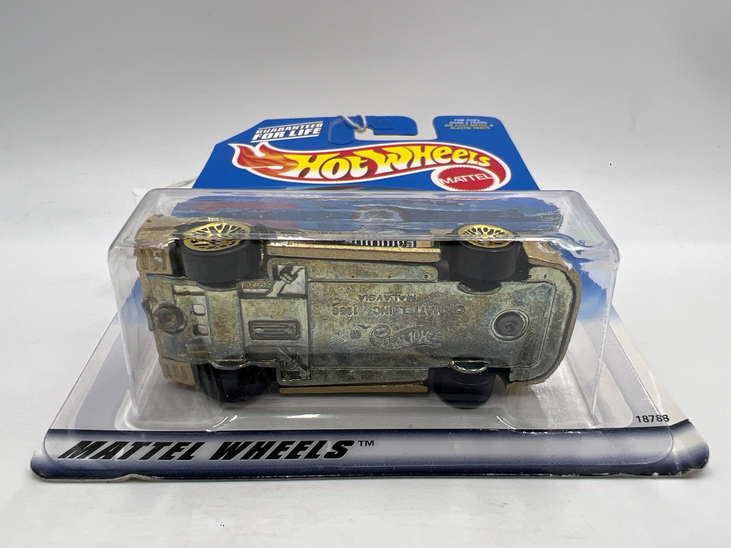 1998 Hot Wheels #722 Dash 4 Cash Series Ferrari F40 Gold