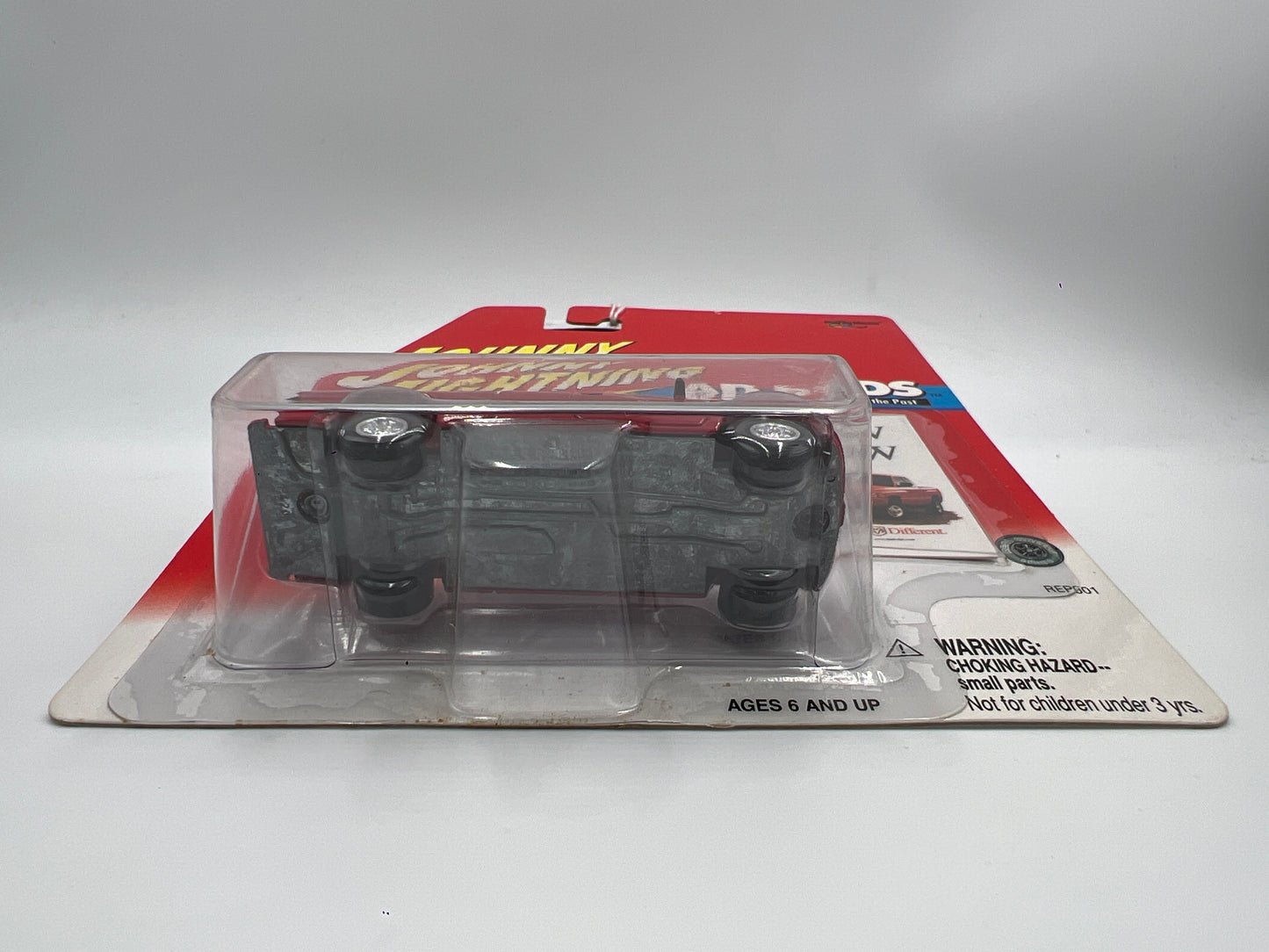 Johnny Lightning Ad Rods 2000 Dodge Ram 2500 Red 228A