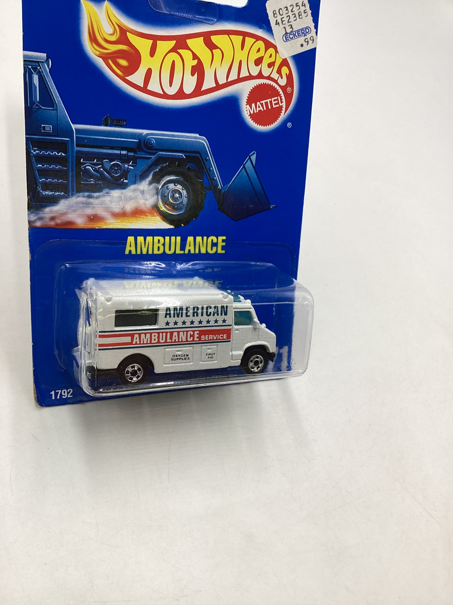 Hot Wheels Blue Card Collector No. 71 Ambulance White BW Wheels 239B