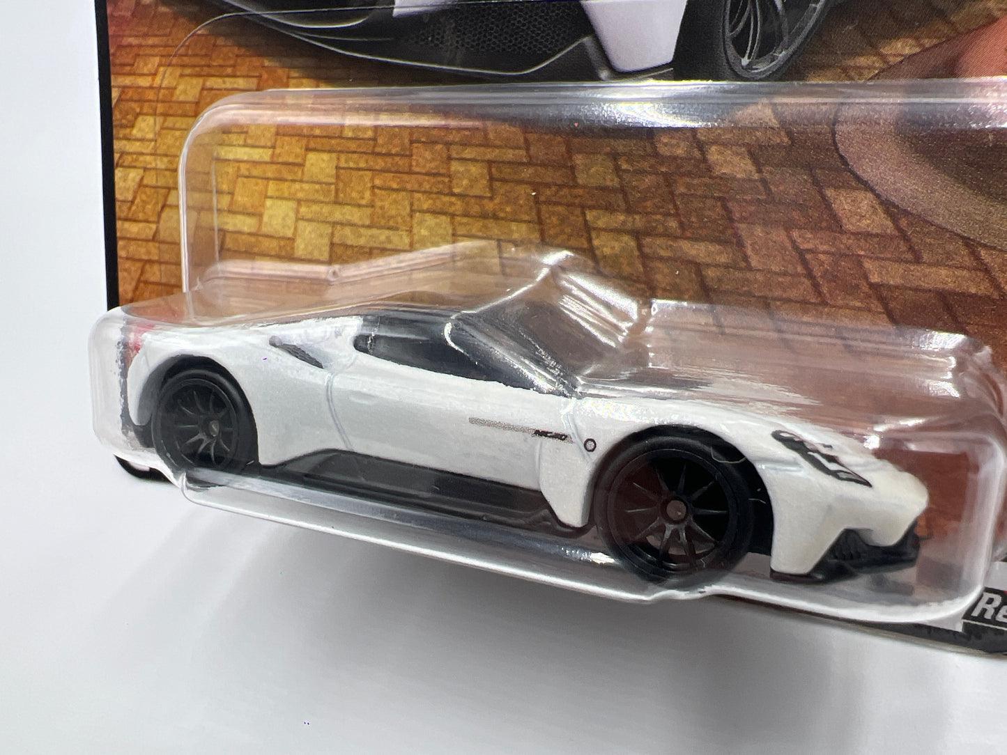 2025 Hot Wheels Premium Boulevard #127 Maserati MC20 White 260F