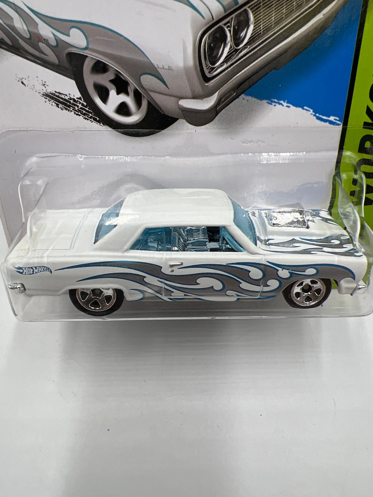 2014 Hot Wheels Workshop #233 64 Chevy Chevelle SS White 4A