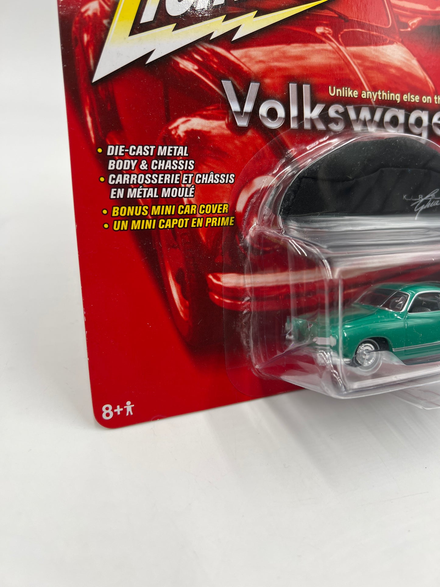 Johnny Lightning Volkswagen 1965 Karmann Ghia Green 220B