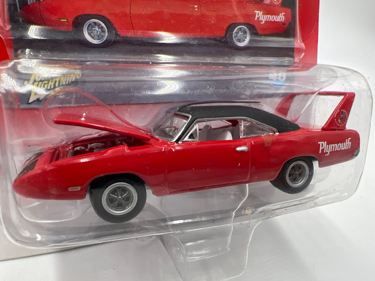 Johnny Lightning Muscle Cars USA #48 1970 Plymouth Superbird Red 219A