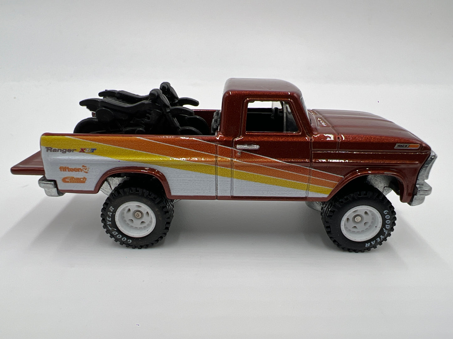 Hot Wheels 1/64 Premium Diorama Set Texas Drive Em Brown Loose