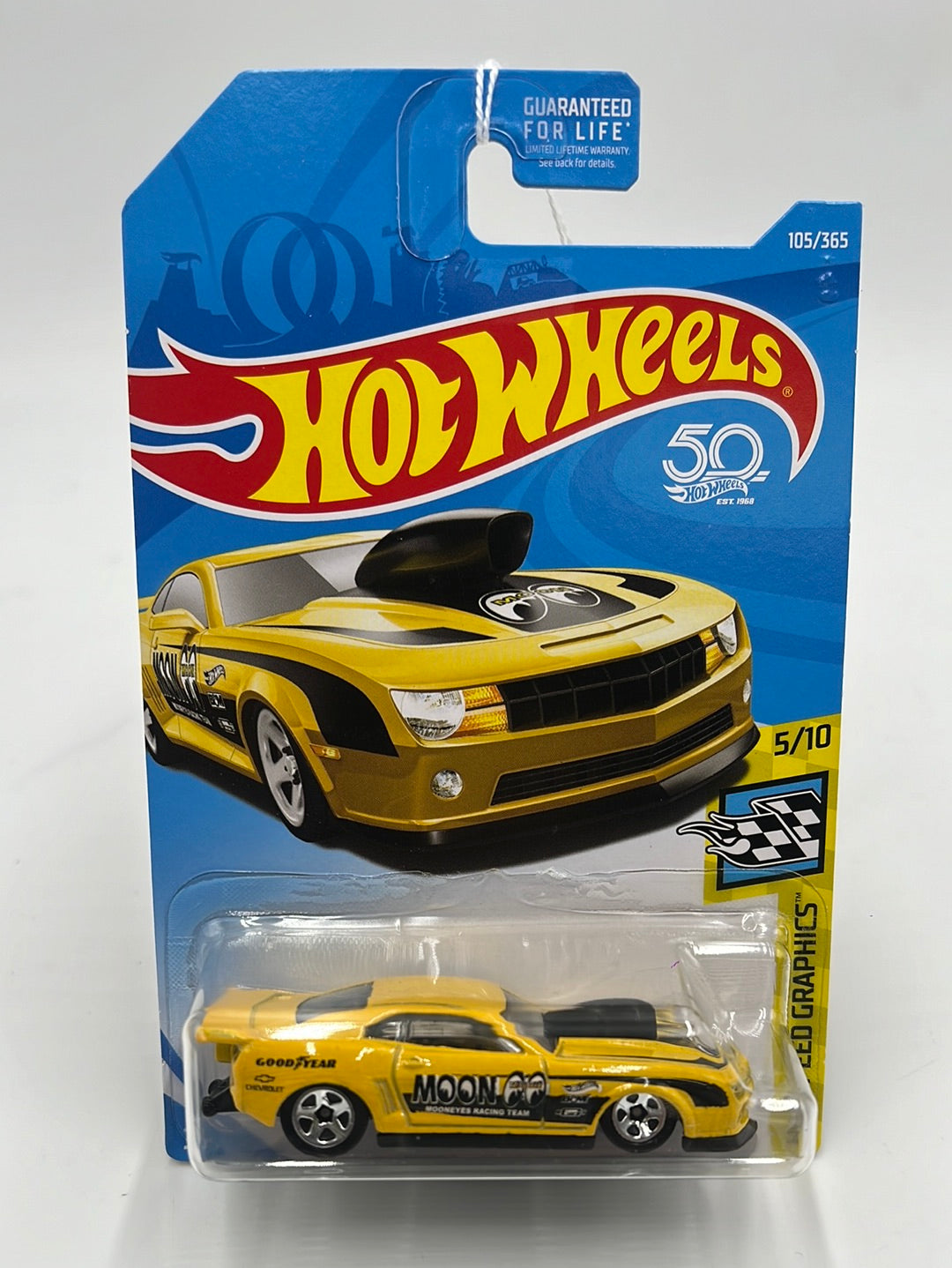 2018 Hot Wheels  #105 10 Pro Stock Camaro Mooneyes Yellow 16E