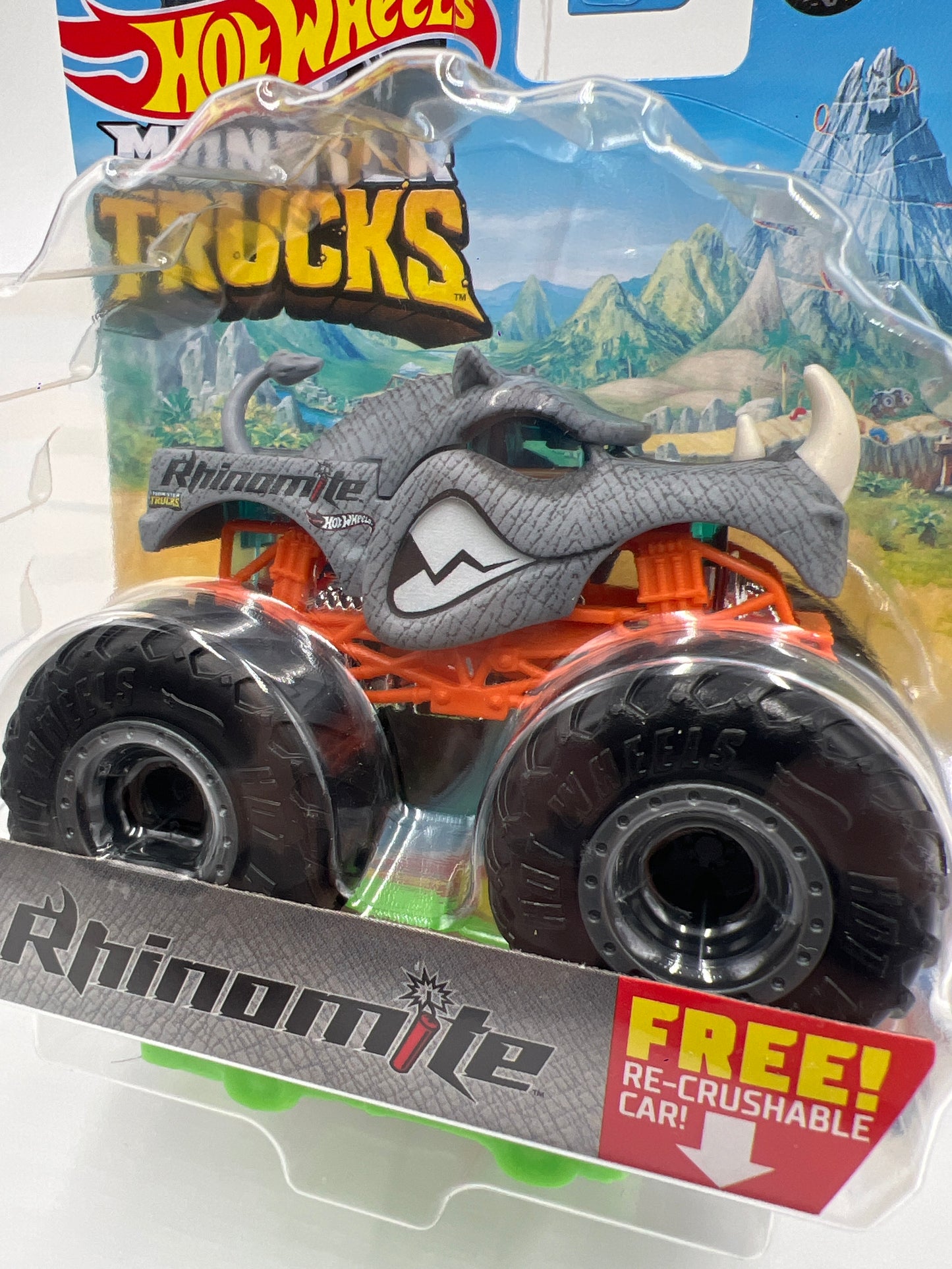 2021 Hot Wheels Monster Trucks Wild Ride #15 Rhinomite 131B