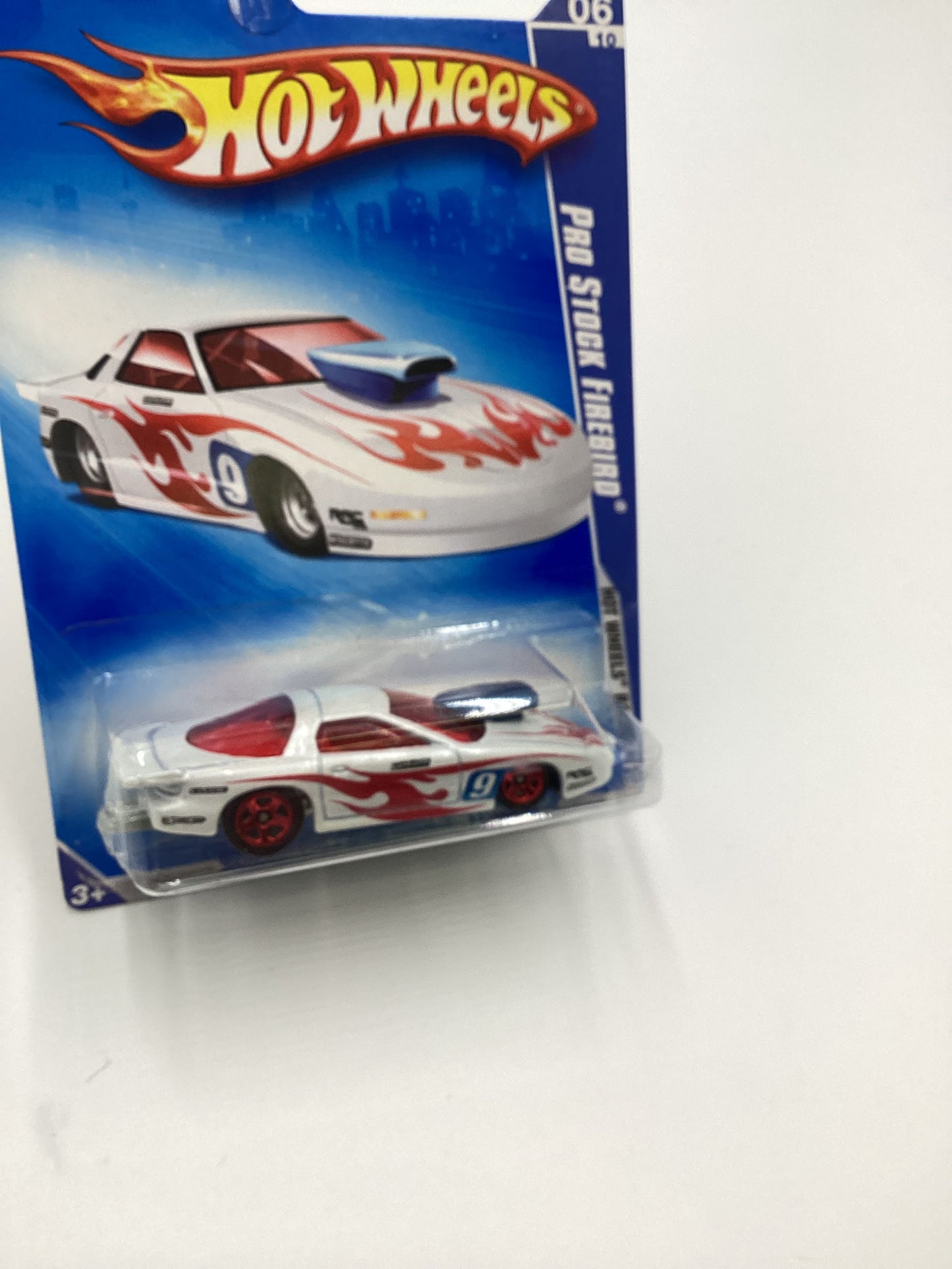 2009 Hot Wheels #072 Pro Stock Firebird White 41G