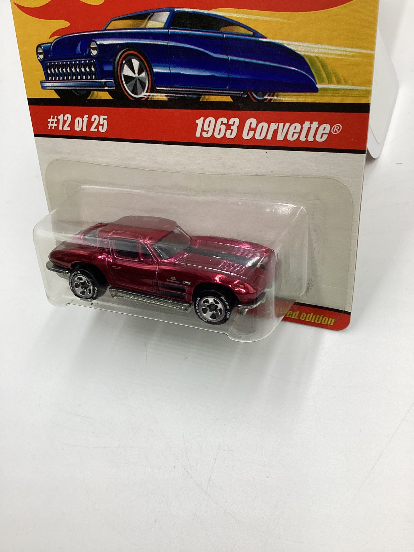 Hot Wheels Classics Series 1 #12 1963 Corvette Magenta SR