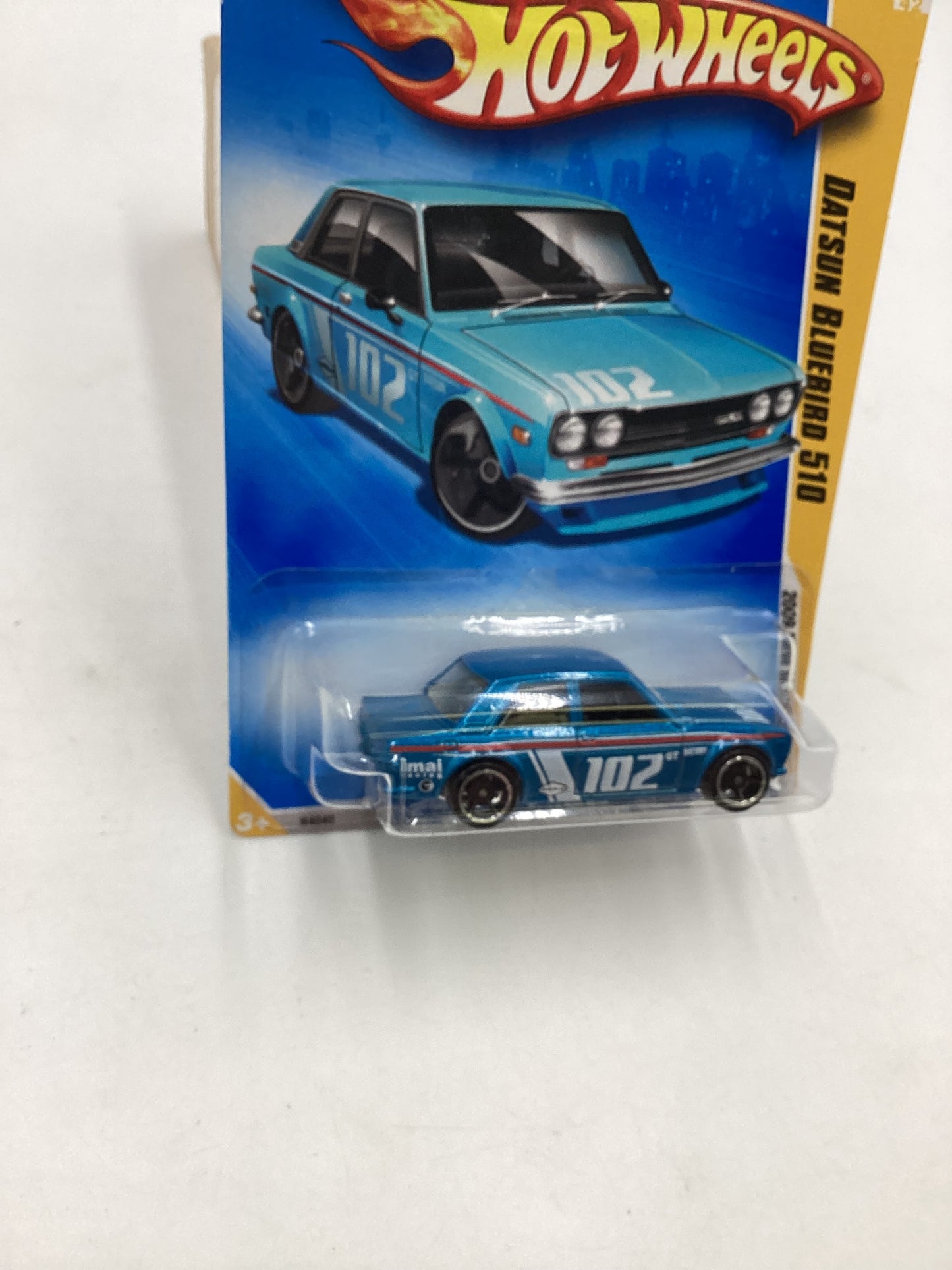 Hot Wheels 2009 037/190 Datsun Bluebird 510