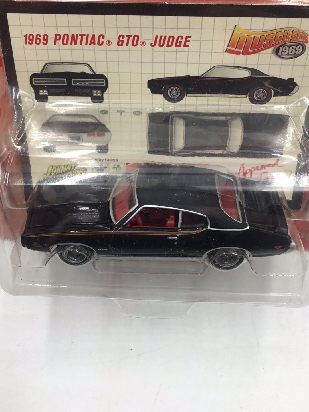 Johnny lightning muscle cars 1969 Pontiac GTO Black Uniroyal tires NN5