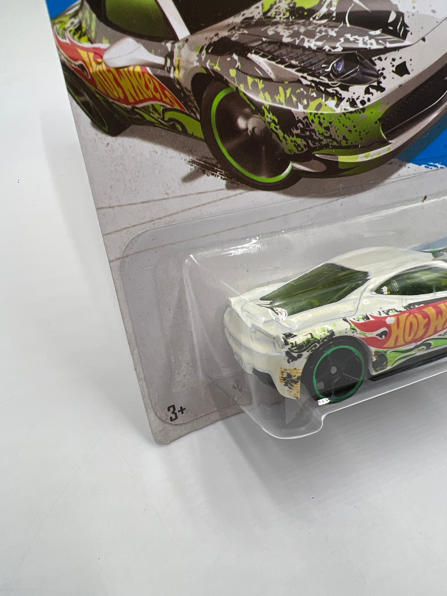 2013 Hot Wheels Stunt #81 Ferrari 458 Challenge White