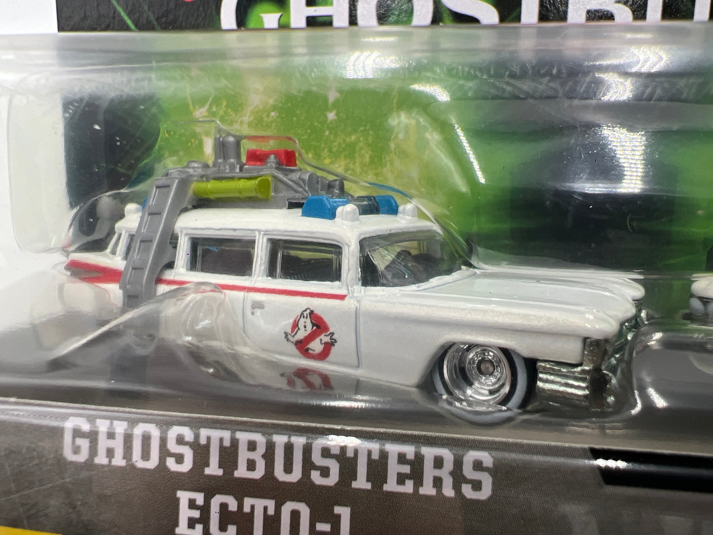 Hot Wheels Premium Classic Ghostbusters 2 Pack Ecto-1 & Ecto-1A 283B