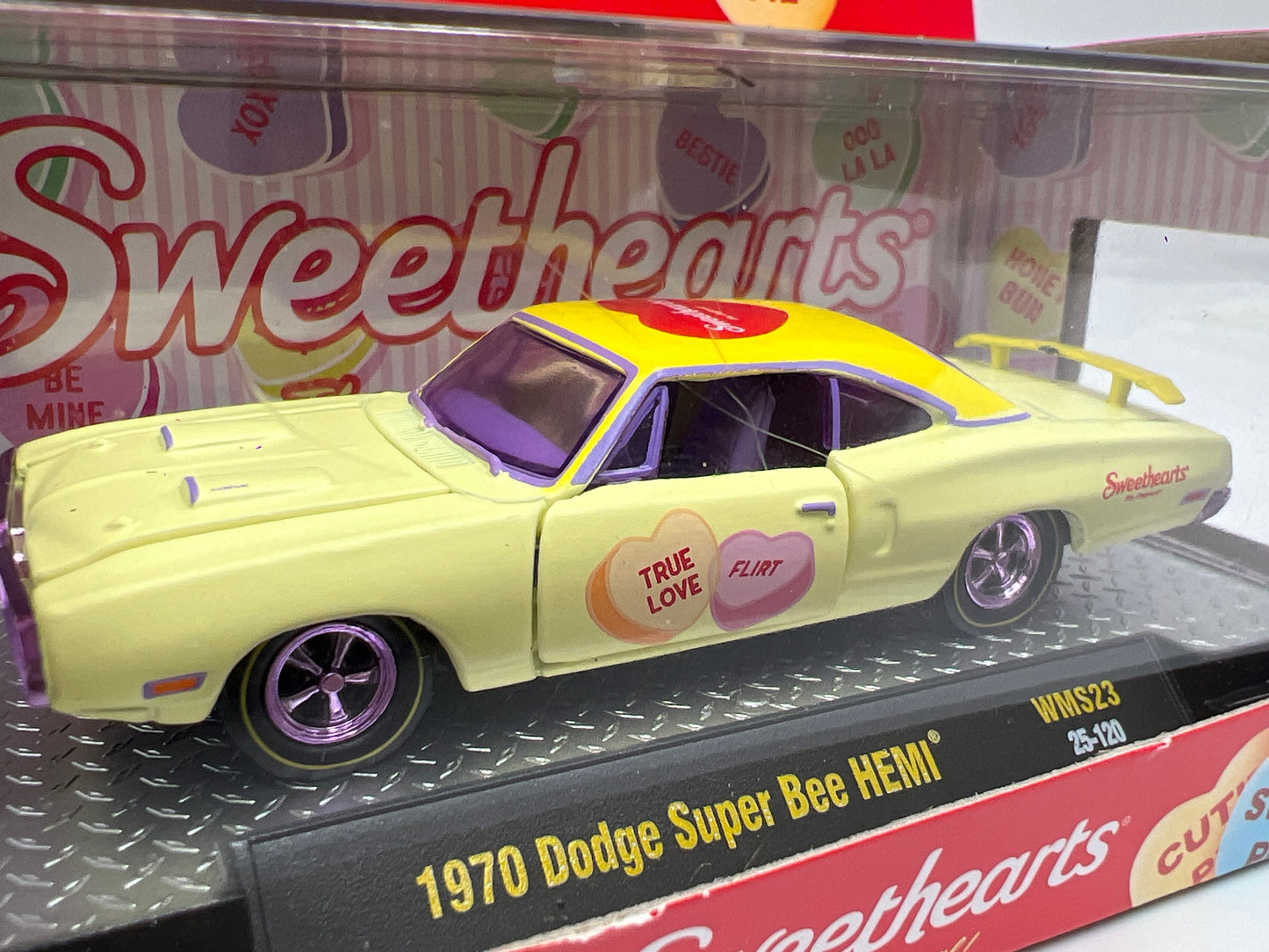 2026 M2 Machines WMTS23 CHASE Walmart Sweethearts 1970 Dodge Super Bee Hemi Yellow
