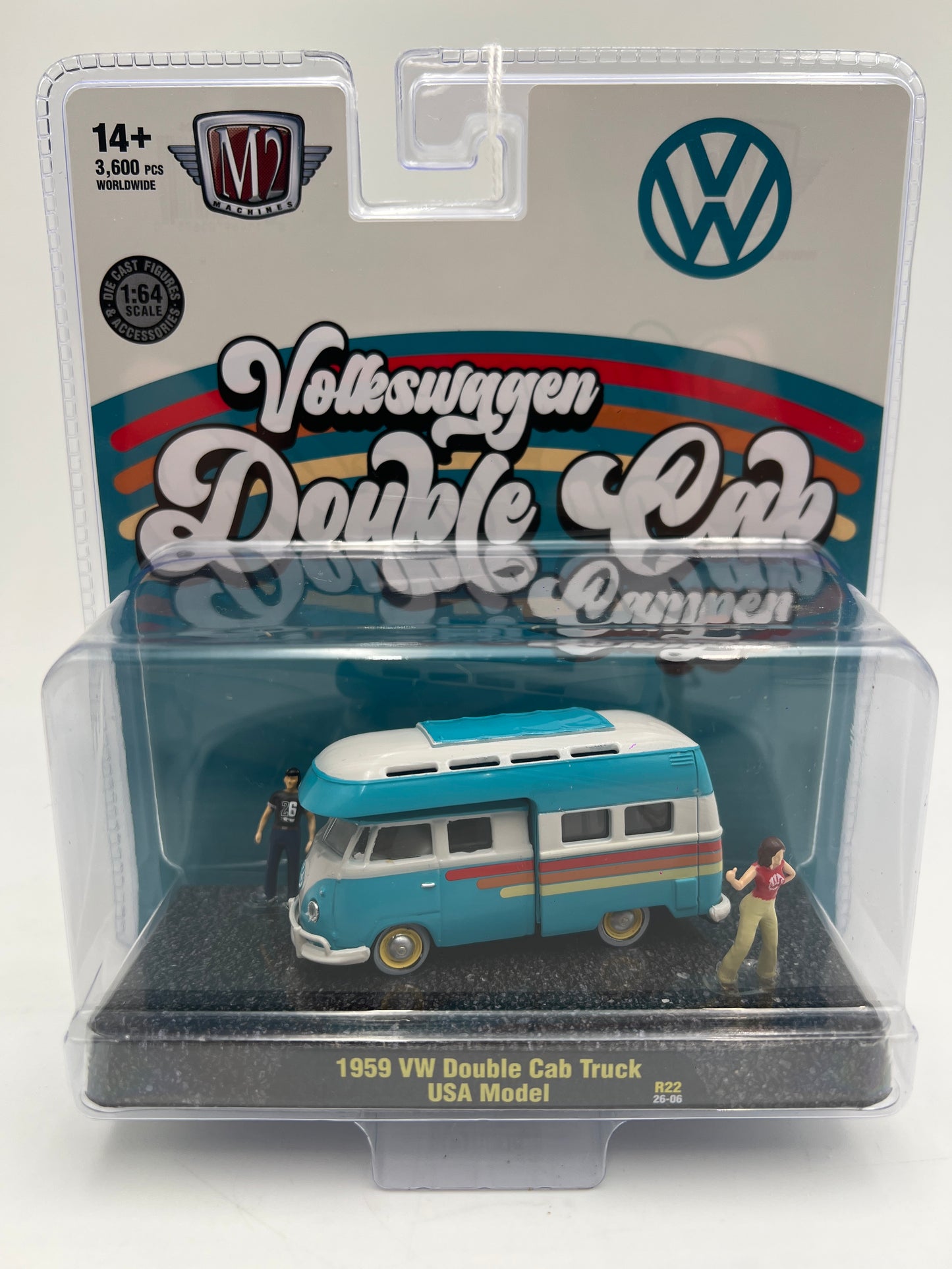 M2 Machines Diorama R22 1959 VW Double Cab Truck USA Model Light Blue