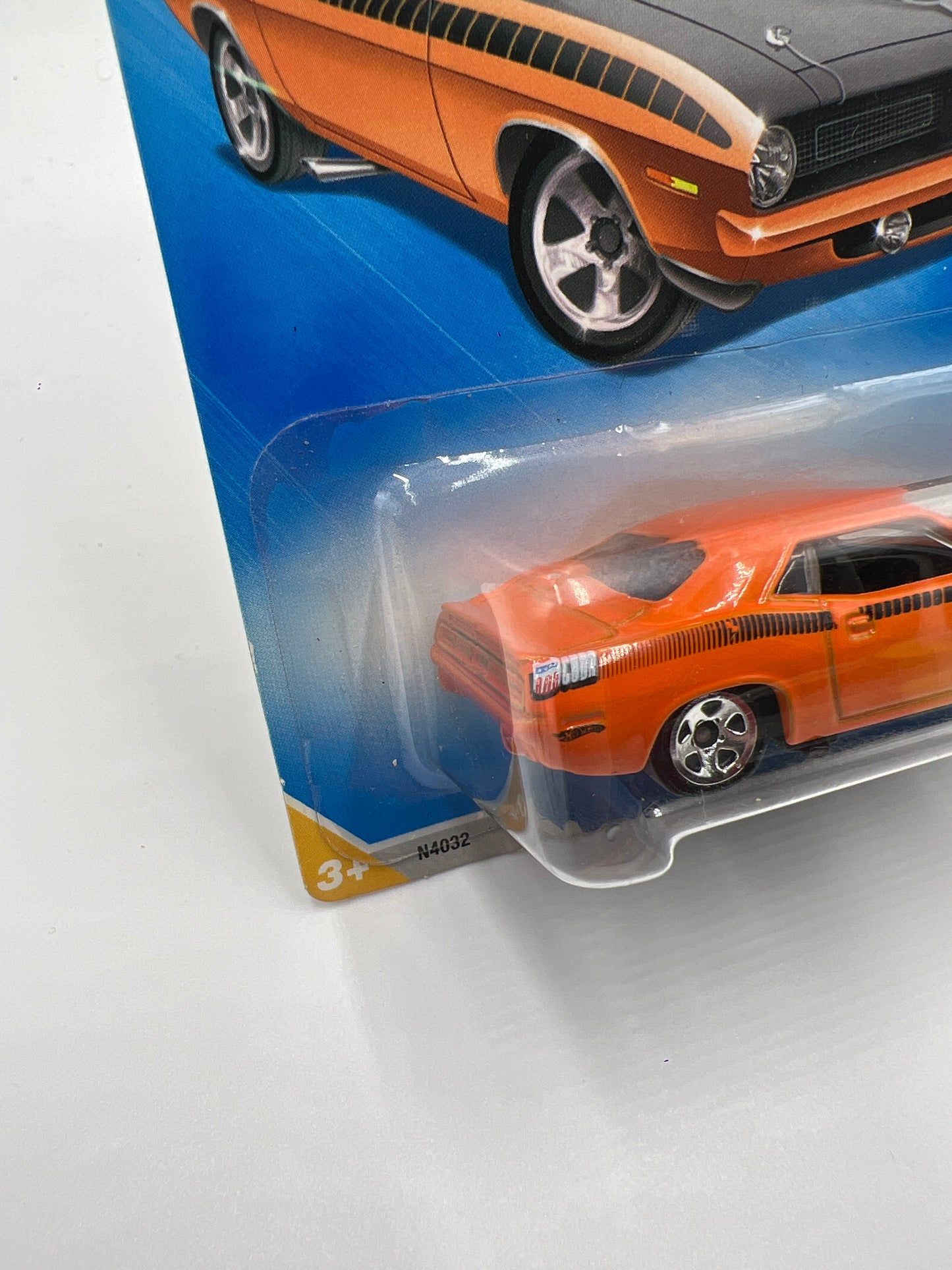 2009 Hot Wheels New Models #29 70 Plymouth AAR Cuda Orange 48F