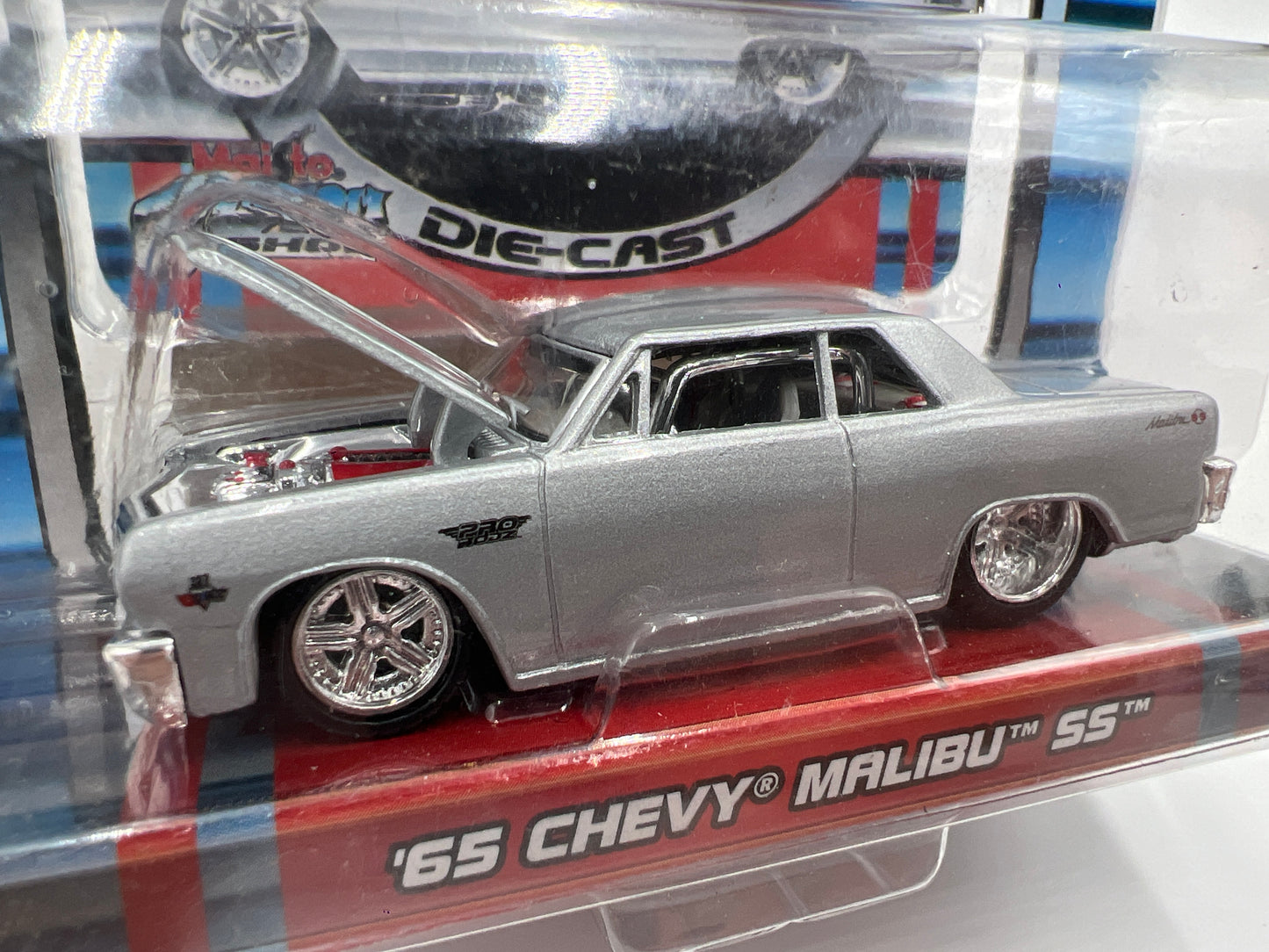 Maisto 1/64 Pro Rodz 65 Chevy Malibu SS Silver 185H