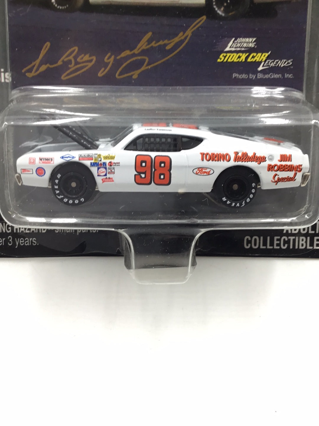 Johnny lightning Stock Car Legends #98 Leeroy Yarbrough Ford Talladega QQ1