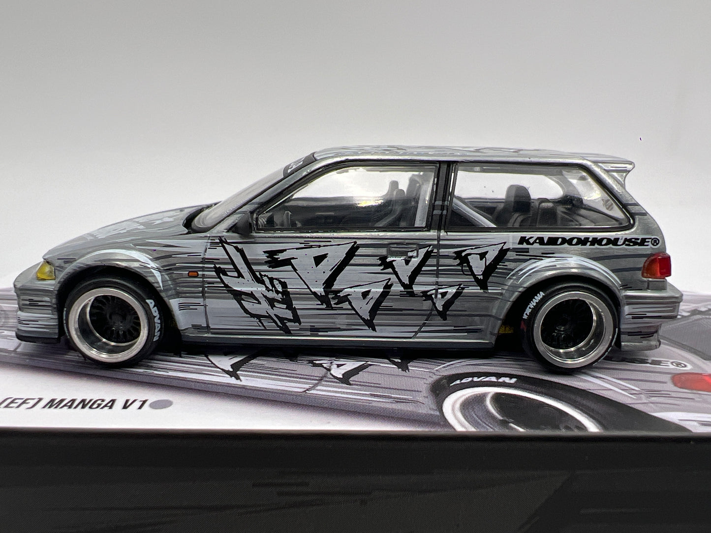 Mini GT Kaido House #260 CHASE Honda Civic EF Manga V1