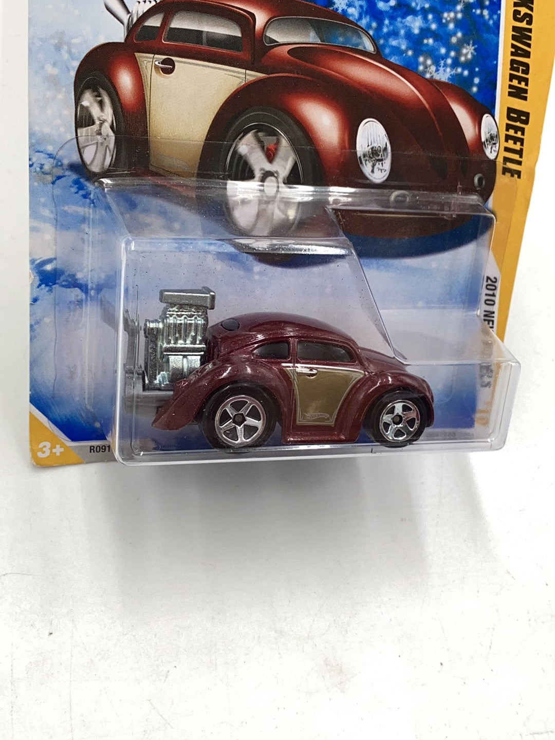 2010 Hot Wheels #4 Volkswagen beetle new arrivals Target exclusive snowflake card maroon 158F