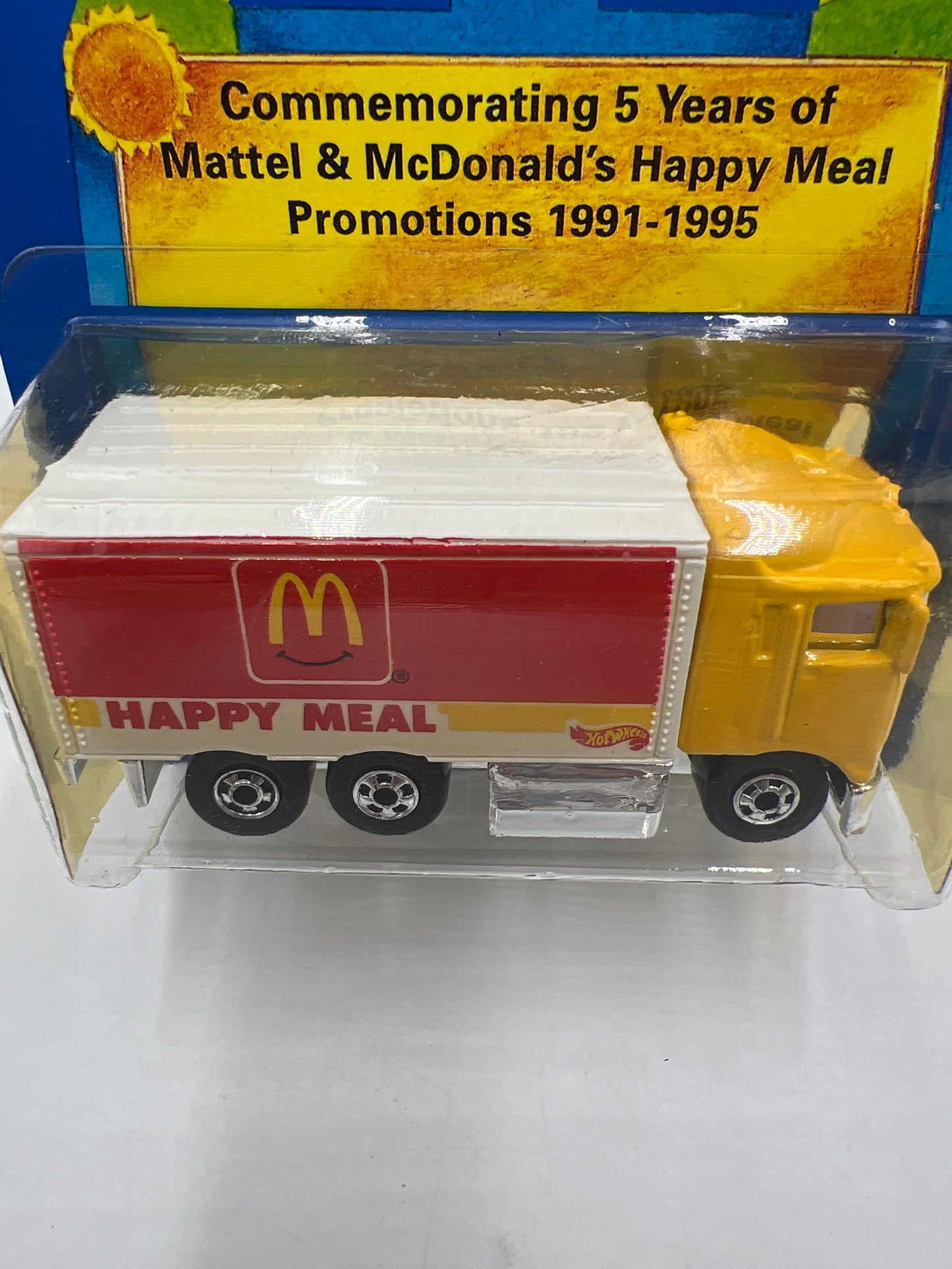 Hot Wheels Limited Edition 1/7000 1991-1995 McDonald’s Happy Meal Promo Hiway Hauler W/Protector