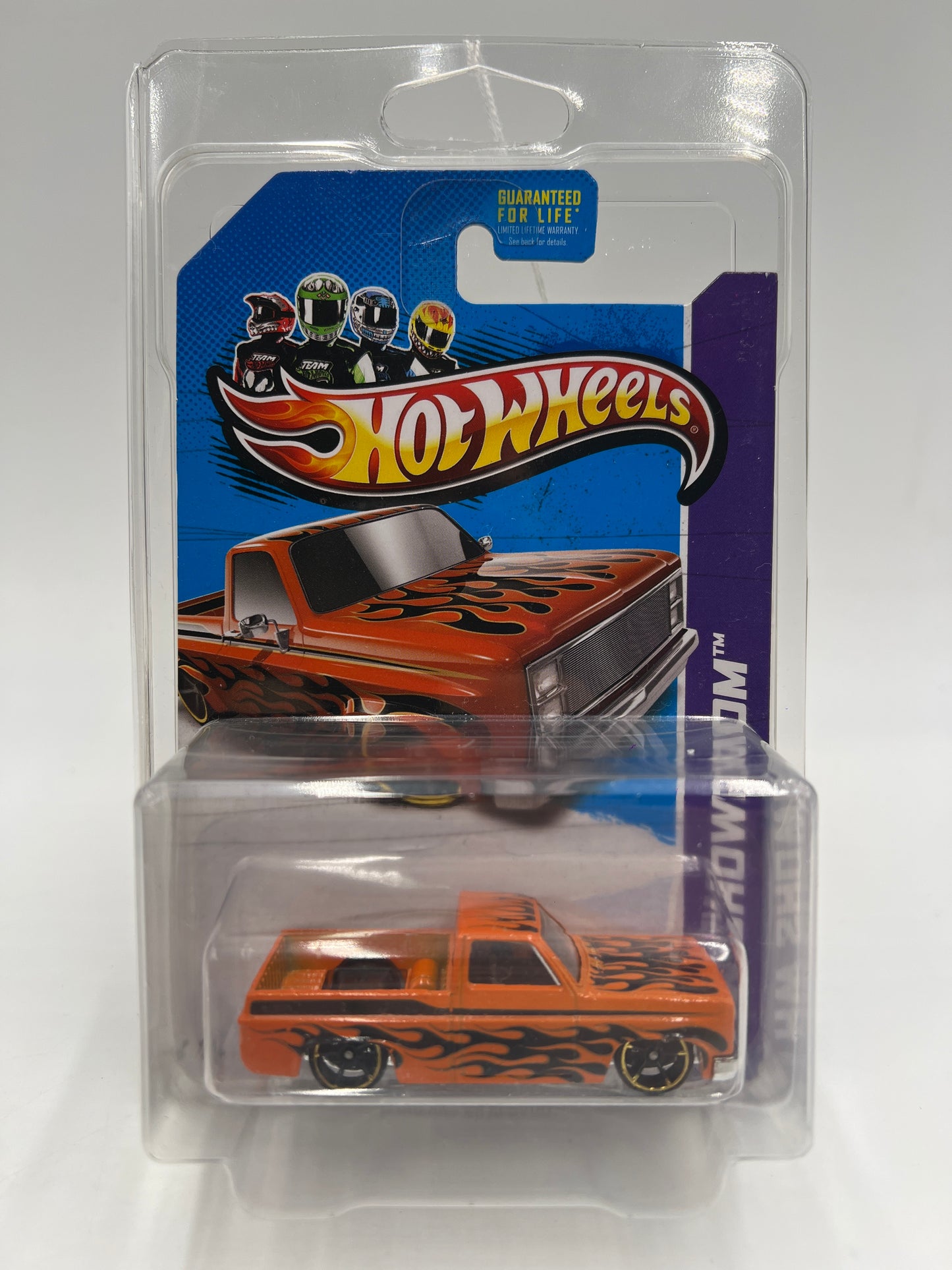 2013 Hot Wheels Showroom #166 83 Chevy Silverado Orange W/Protector