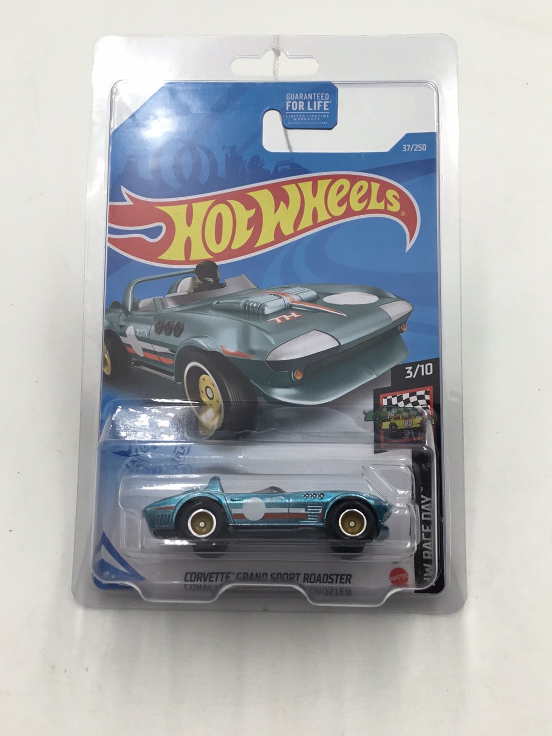 2021 hot wheels super treasure hunt #37 Corvette Grand Sport Roadster with protector