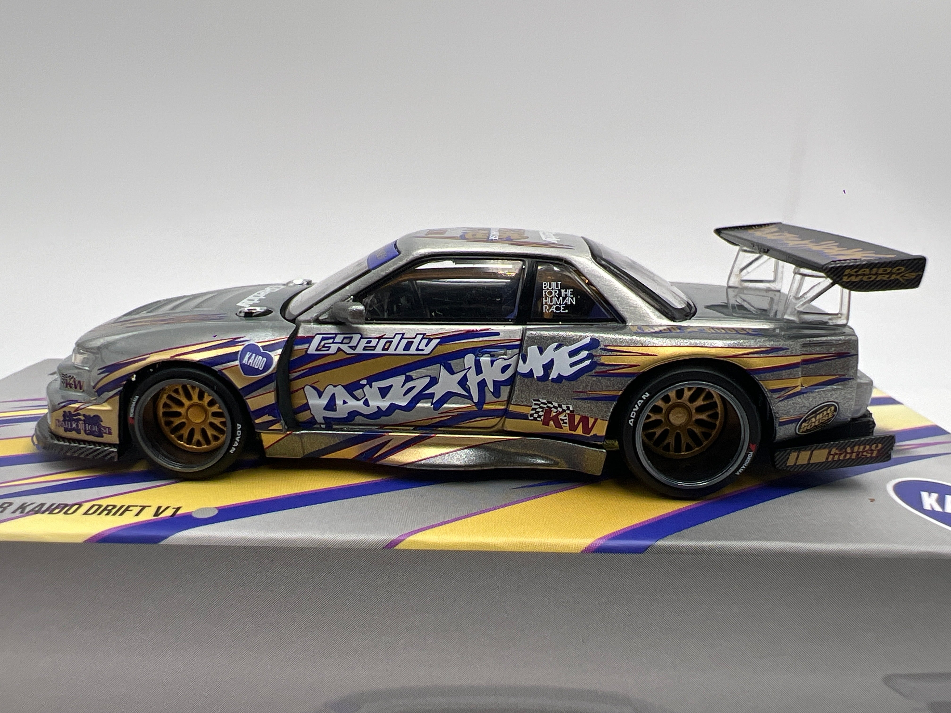 Mini GT Kaido House #235 CHASE Nissan Silvia S13-R Kaido Drift V1