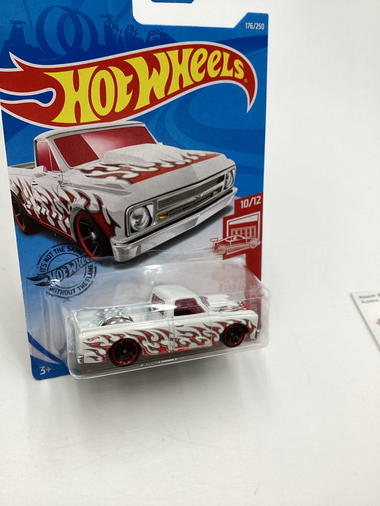 2019 Hot Wheels Target Red Edition #176 67 Chevy C10 White 150A