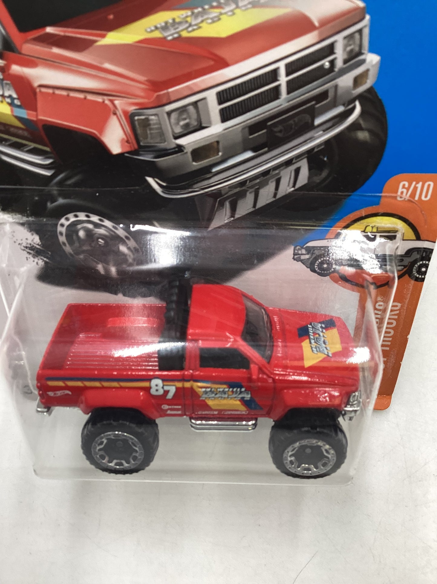 2017 Hot wheels #082 Red 1987 Toyota Pickup Truck 93C