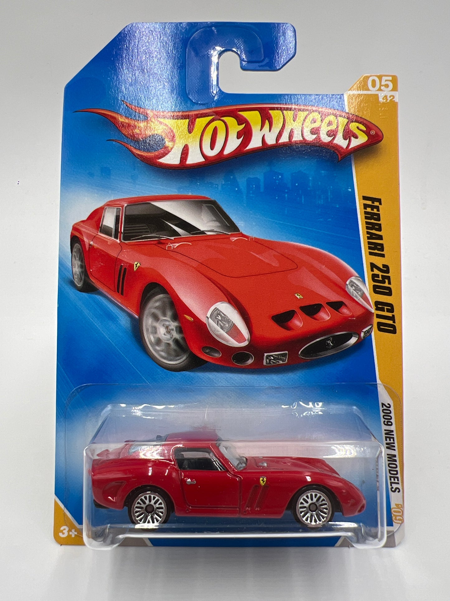 2009 Hot Wheels New Models #5 Ferrari 250 GTO Red W/Protector