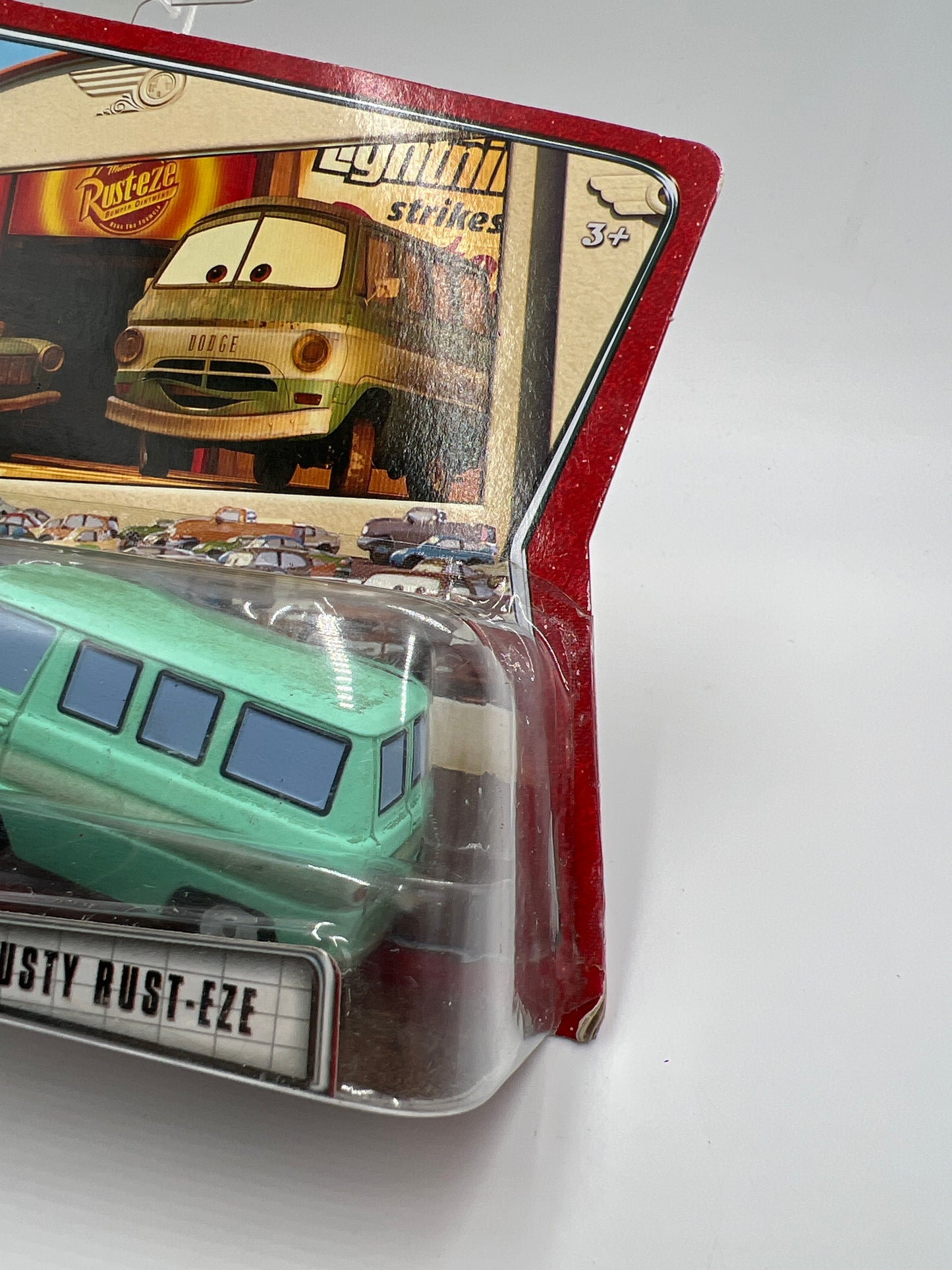 Disney Pixar The World Of Cars 2 Pack Movie Moments Rusty Rust-eze & Dusty Rust-eze