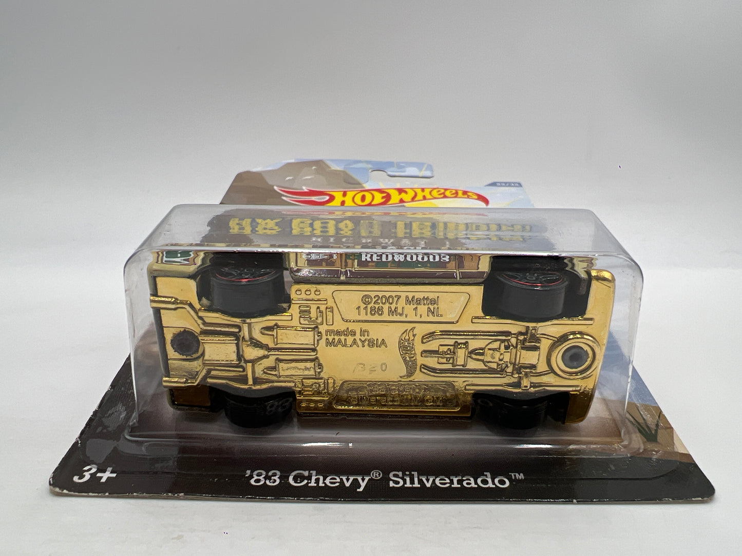 2014 Hot Wheels Road Trippin #22 83 Chevy Silverado W/Protector