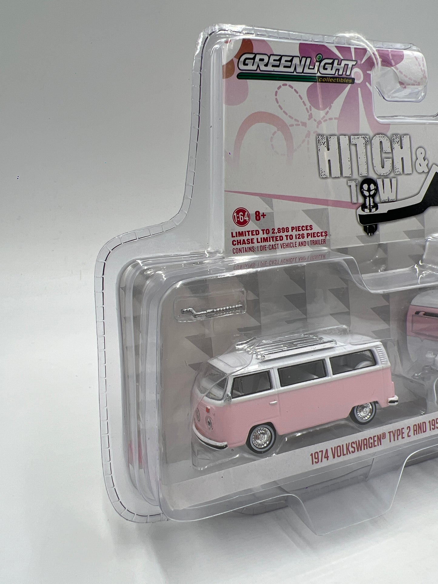 Greenlight Mijo Exclusives Hitch & Tow 1974 Volkswagen Type 2 T2 And 1958 Catolac Deville Trailer Pink VHTF