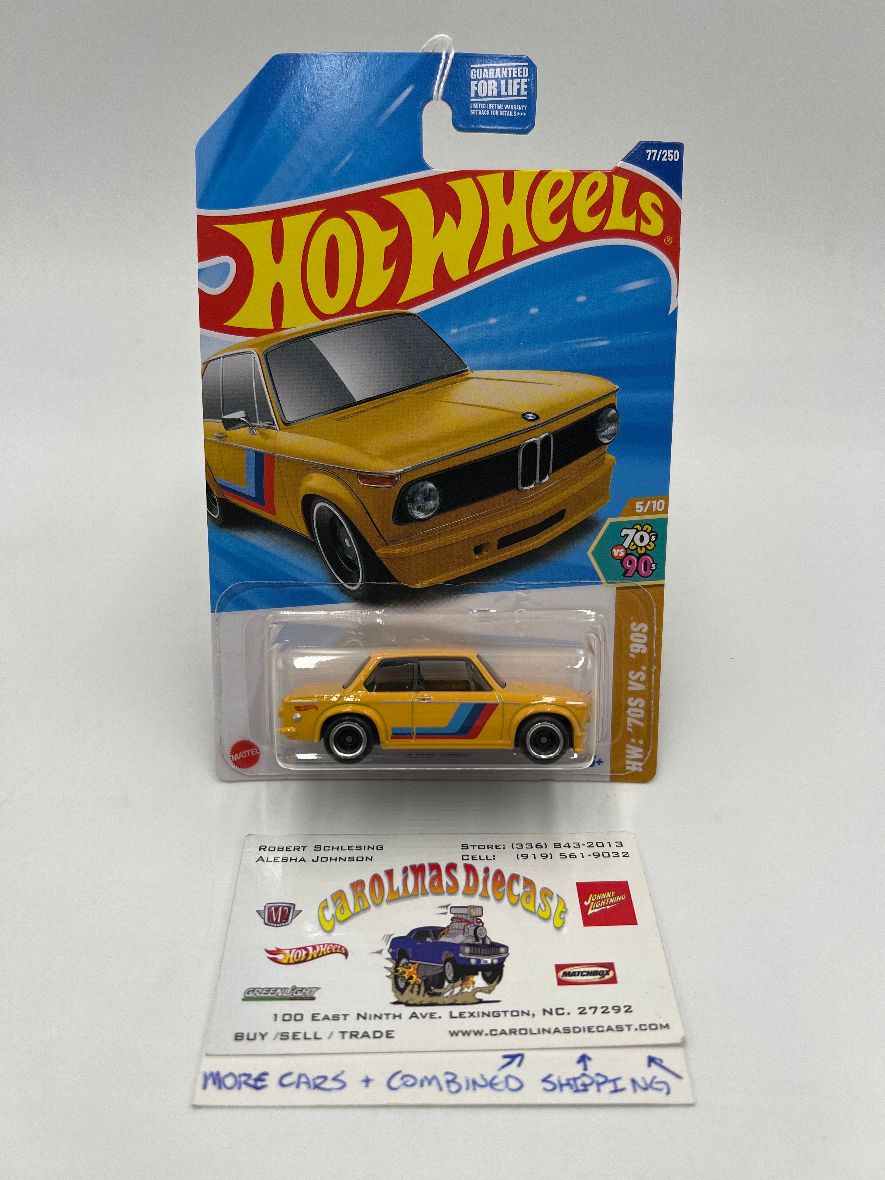 【2002年USオリジナル希少盤】Felt (Murs & Slug) 2025 Hot Wheels F Case HW 70s Vs 90s #77 BMW 2002 Yellow 108H