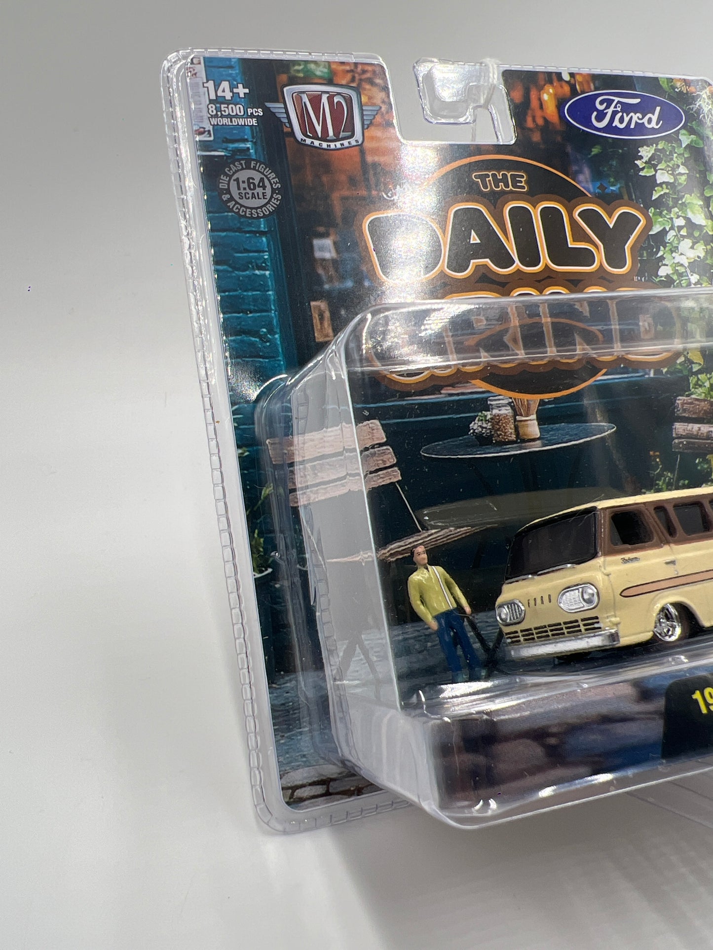 2025 M2 Machines Diorama The Daily Grind 1965 Ford Falcon Club Wagon R15
