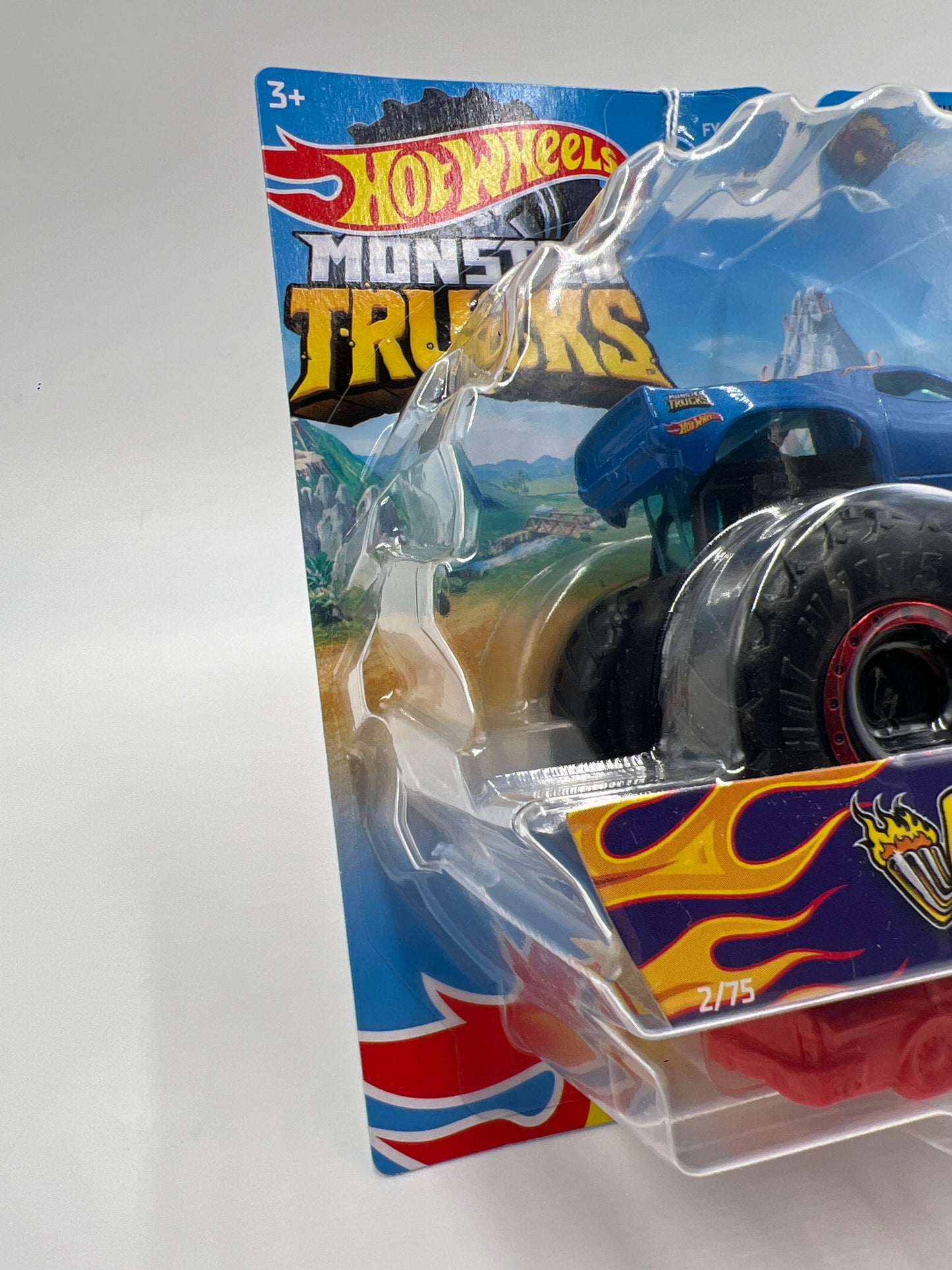 Hot Wheels Monster Trucks Crash Legends #2 Rodger Dodger Blue 129F