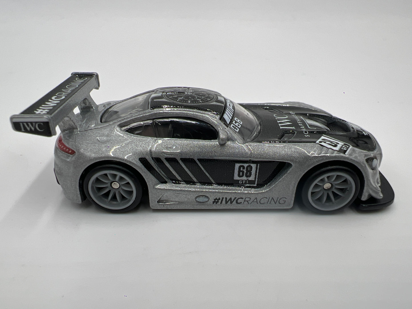 Hot Wheels 1/64 Premium Team Transport #48 16 Mercedes AMG GT3 & Fleet Street Silver Loose