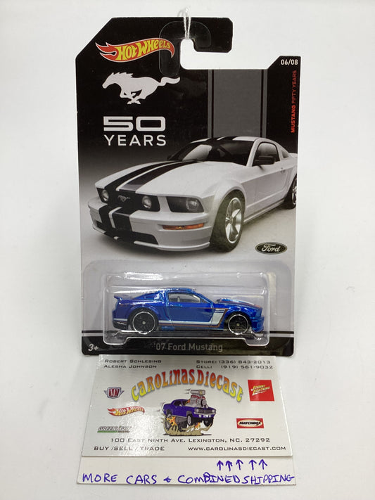 Hot Wheels Mustang 50 Years #6 07 Ford Mustang Blue 154E