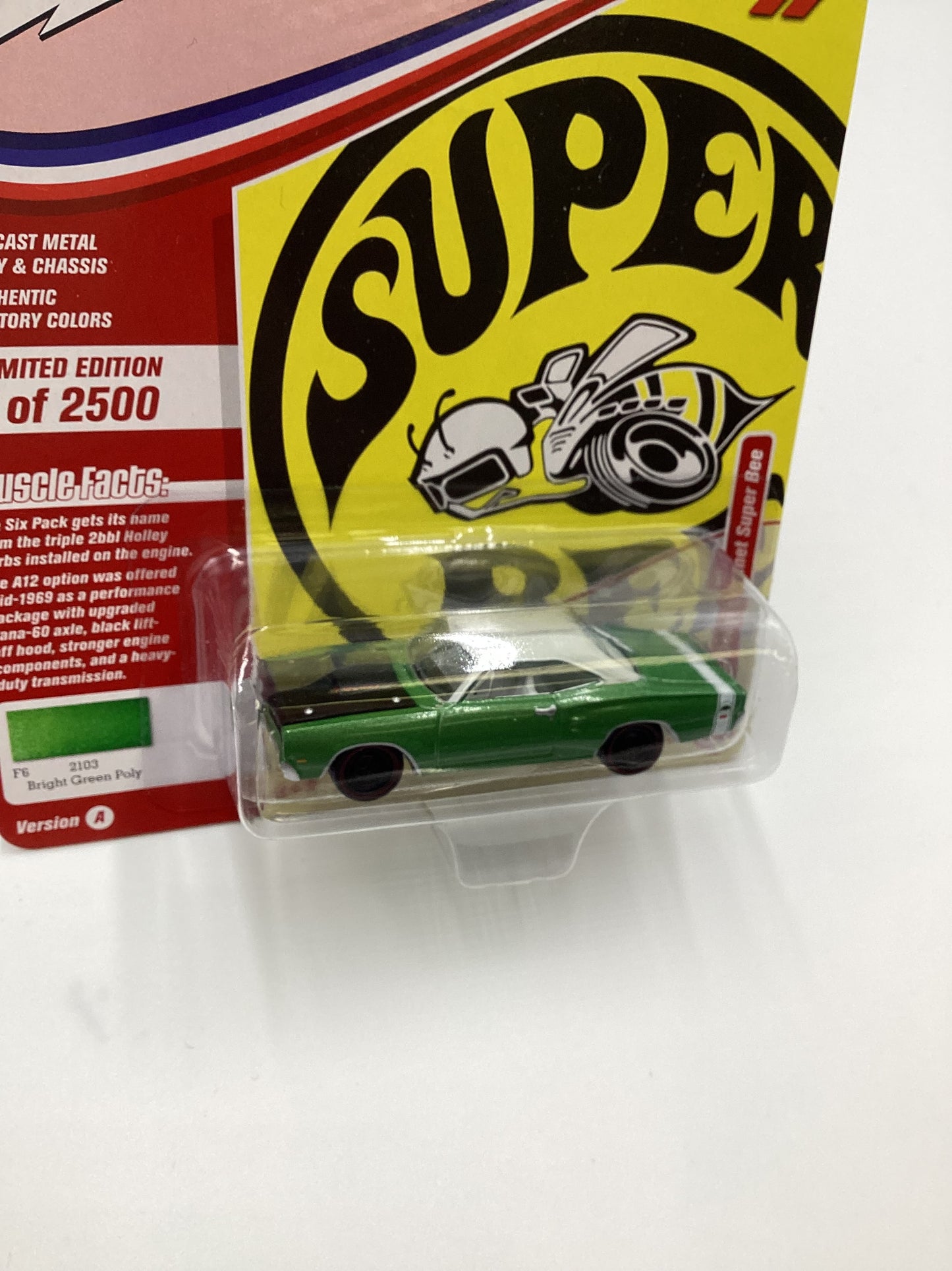 Johnny Lightning Muscle Cars USA Release 1 Version A 1969 1/2 Dodge Coronet Super Bee Green 229F