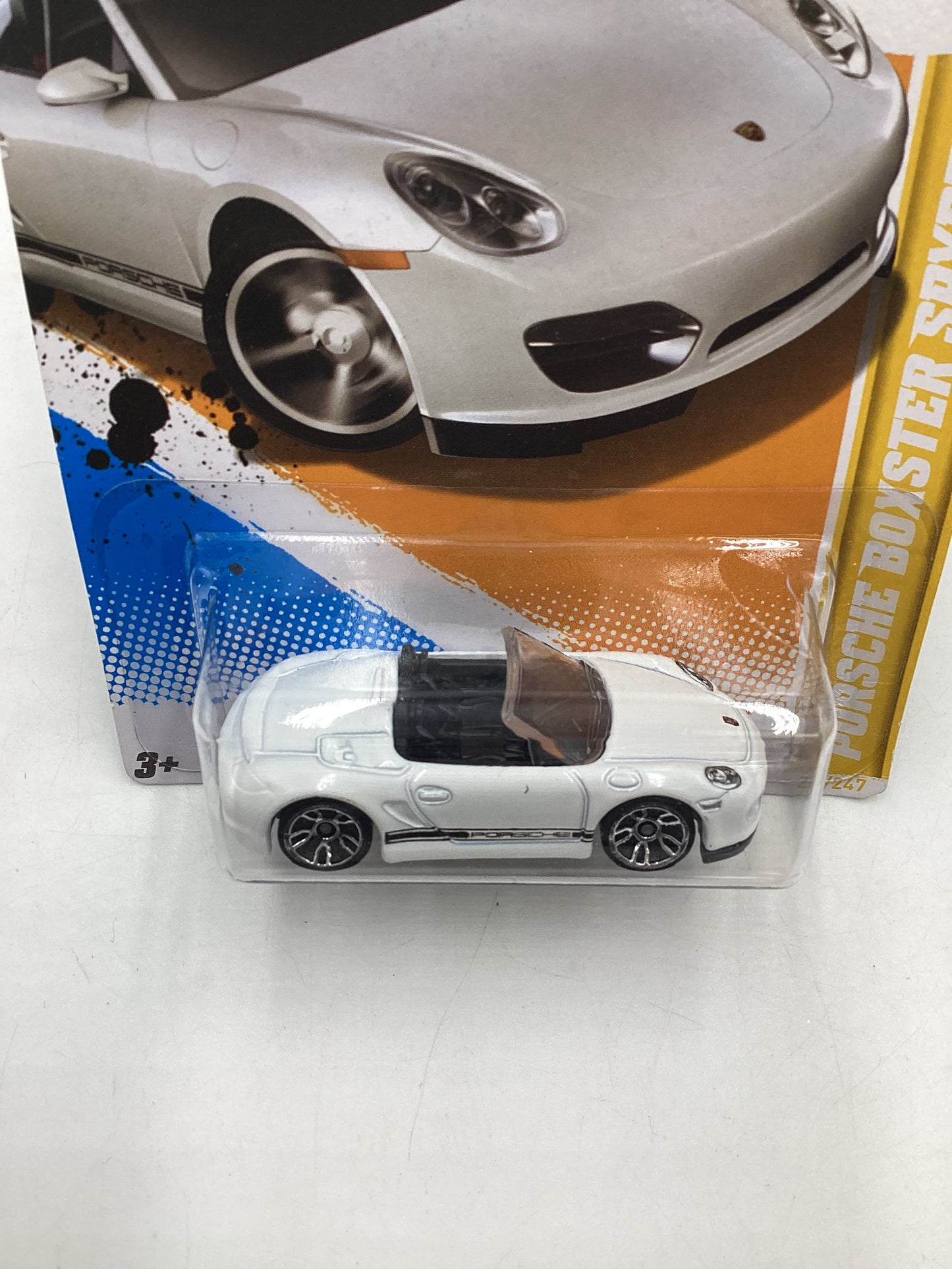 2012 Hot Wheels New Models #26 Porsche Boxster Spyder White 100F