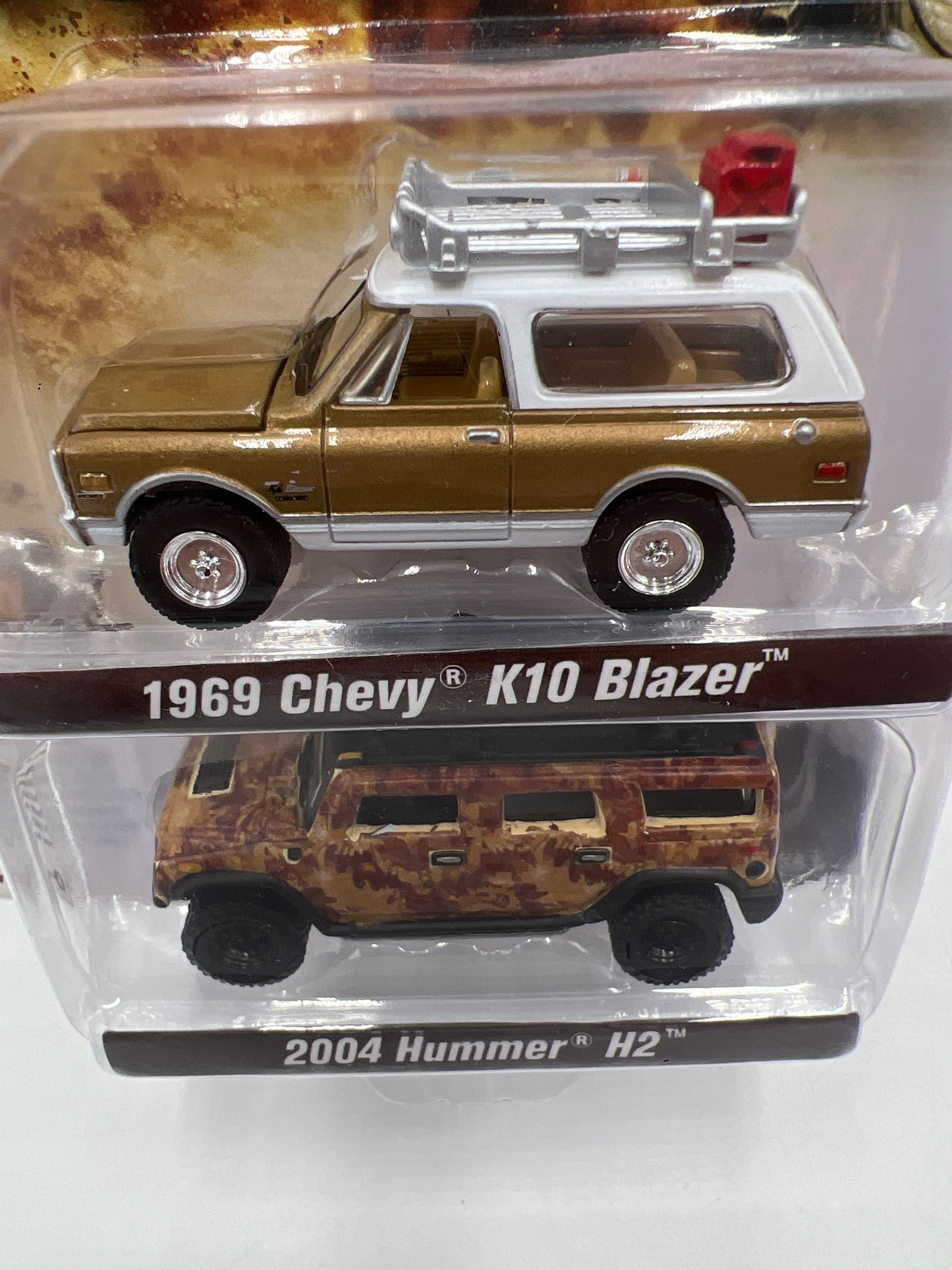 Johnny Lightning 2 Pack Off Road 1969 Chevy K10 Blazer & 2004 Hummer H2 217F