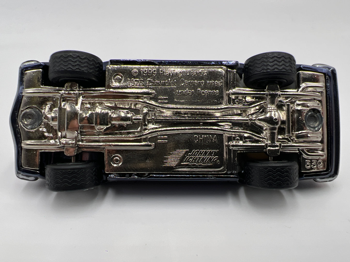 Johnny Lightning 1/64 Toy Fair 2000 1976 Chevrolet Camaro Blue Loose