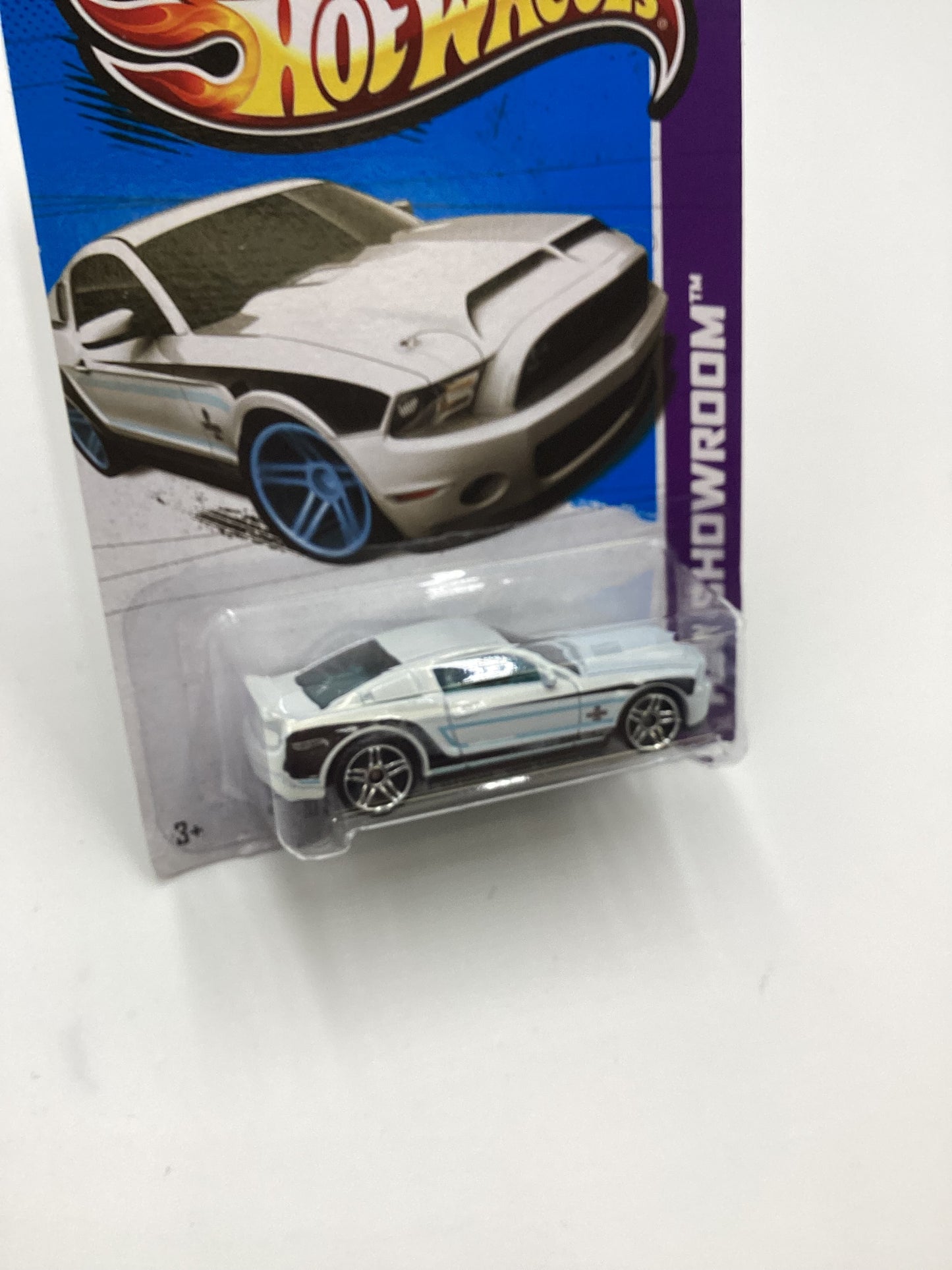 2013 Hot Wheels #155 10 Ford Shelby GT500 Supersnake White Chrome Wheels 23B