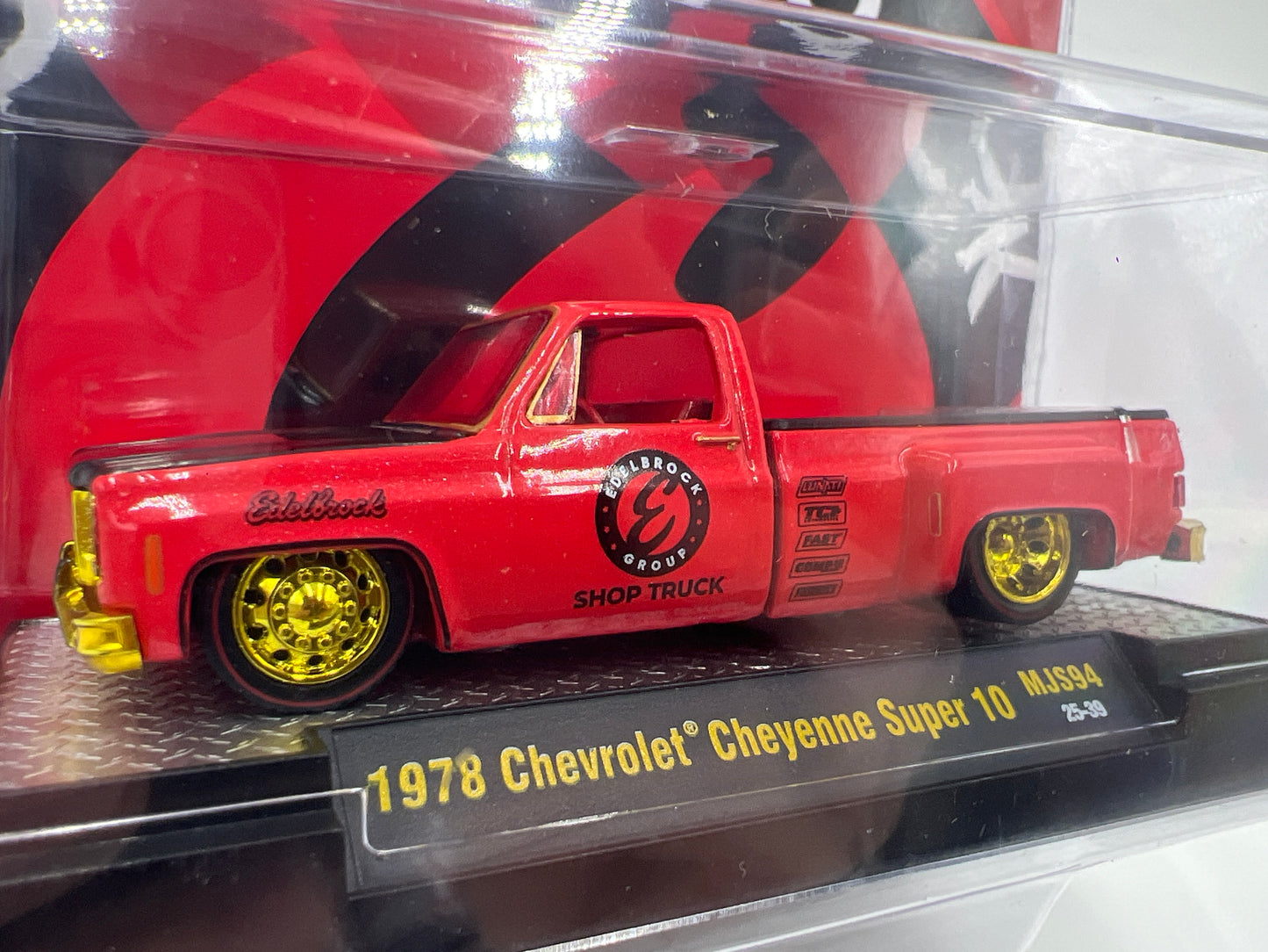 M2 Machines MiJo Exclusives CHASE 1978 Chevrolet Cheyenne Super 10 Red Edelbrock MJS94