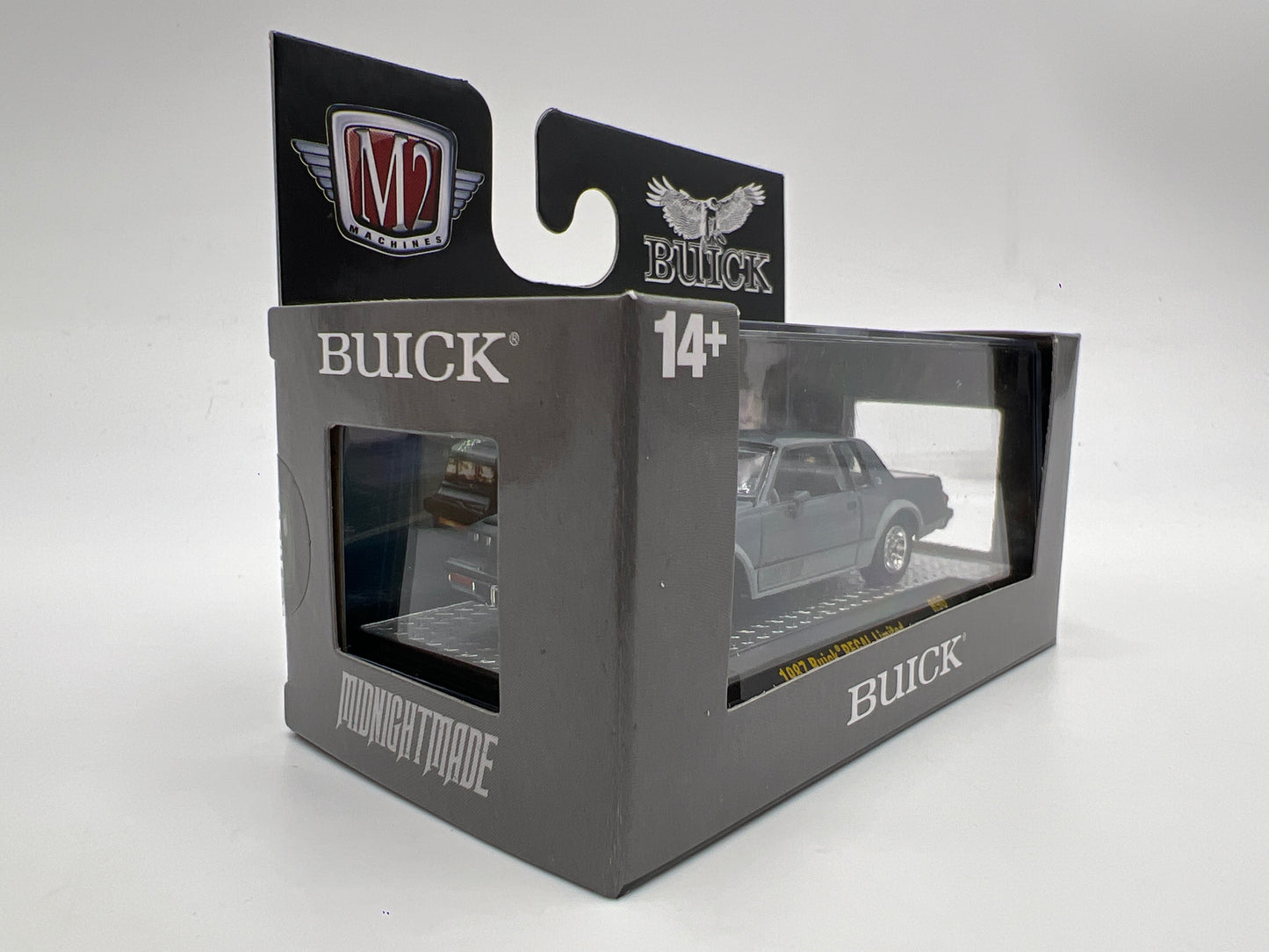 2025 M2 Machines 1987 Buick Regal Limited Gray R90