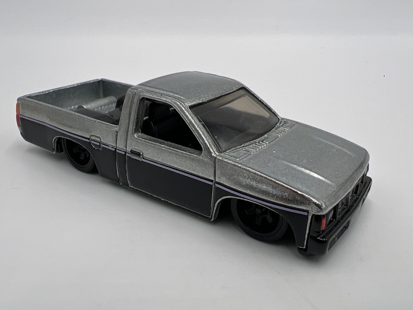 2025 Hot Wheels 1/64 Zamac Set 93 Nissan D21 Hardbody Pick-Up Loose CUSTOM