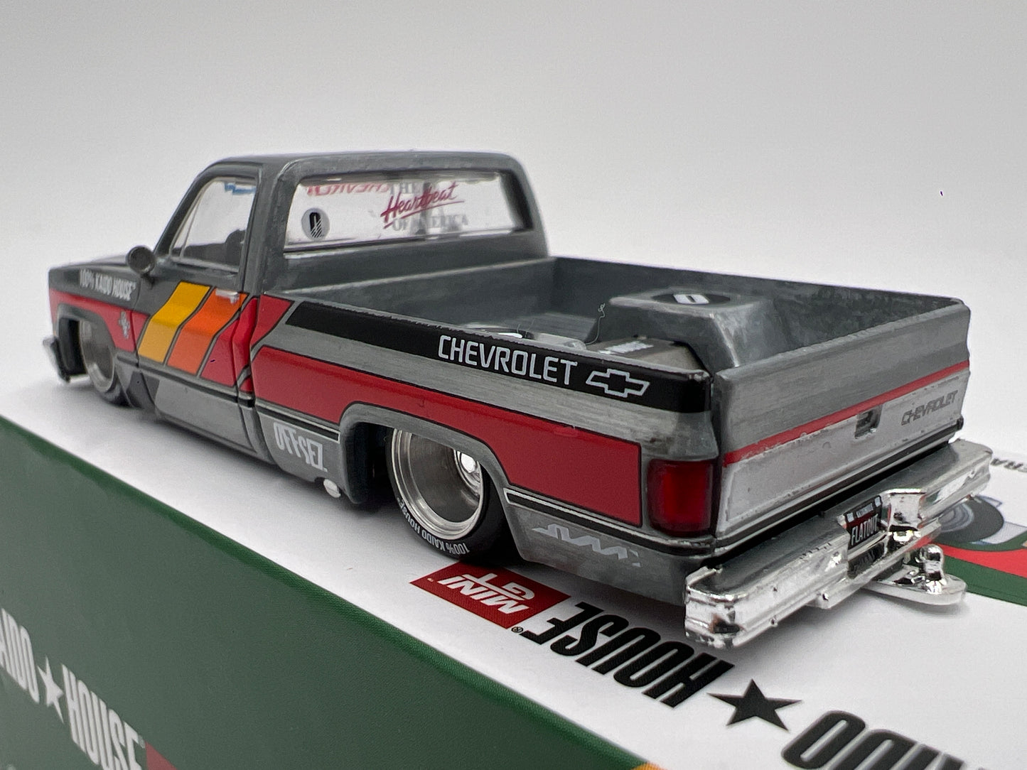 Mini GT x Kaido House #226 CHASE Chevrolet Silverado Kaido Works V3