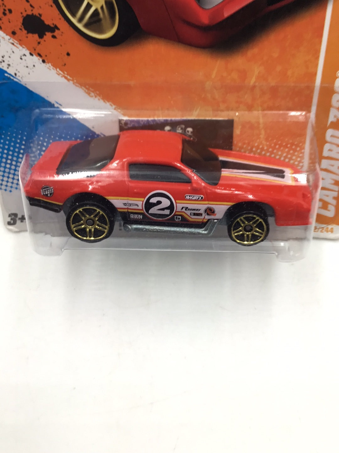 2011 Hot wheels #72 Camaro Z28 CC1