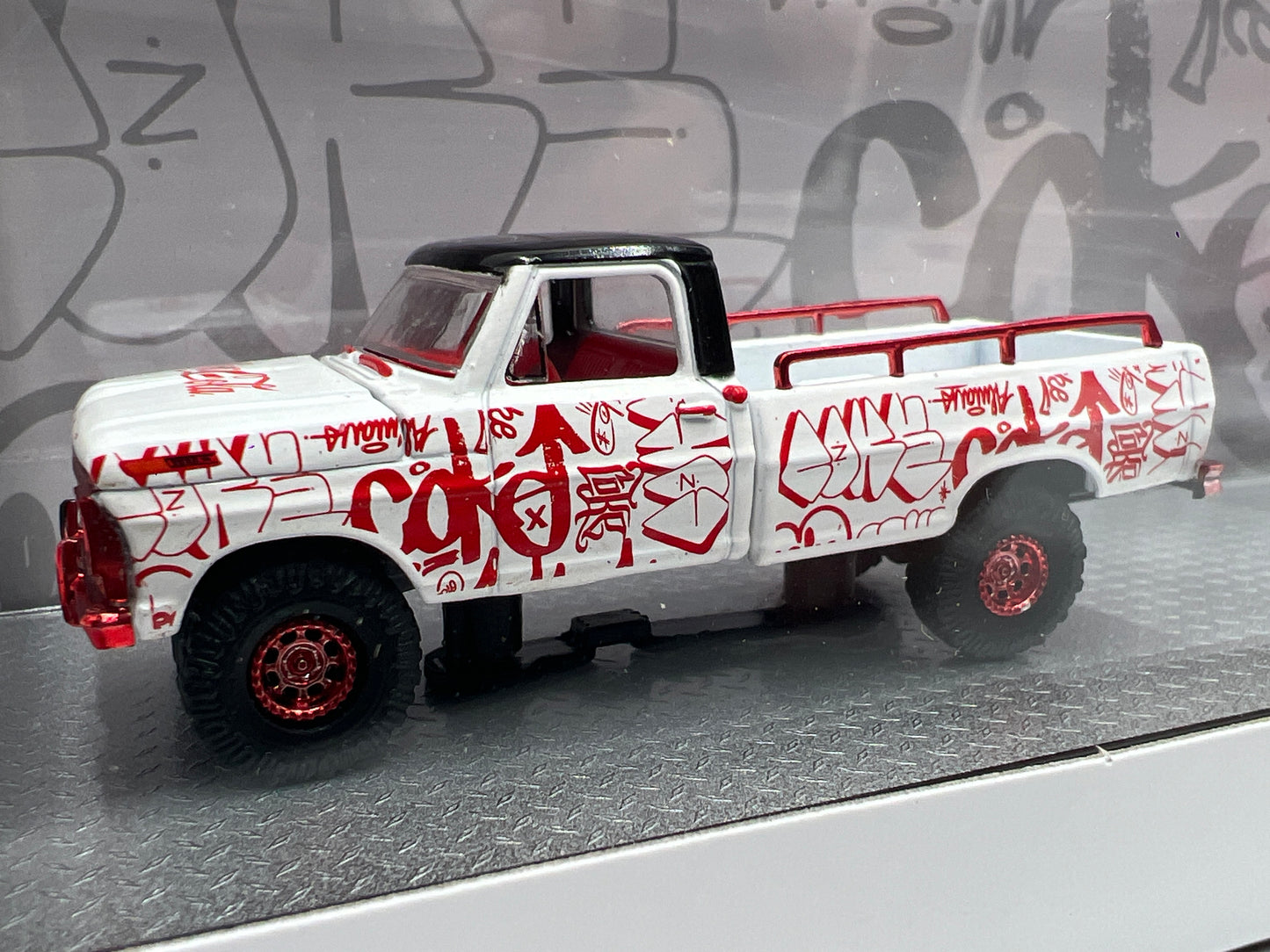 2025 M2 Machines Auto Haulers Coca Cola CHASE 1969 Ford F-100 Ranger 4x4 & 1990 Ford Mustang GT TW39